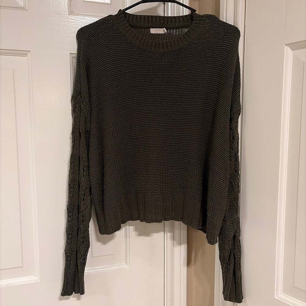 Harper Heritage Olive Green Open Knit Crew Neck Cropped Sweater Medium